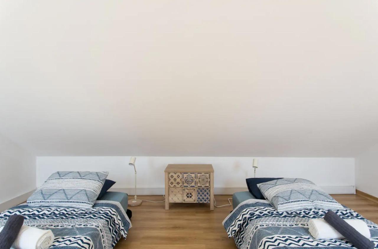 Appartement Beautiful 3-Story House In Chiado With A 40M² Private Terrace à Lisboa Extérieur photo
