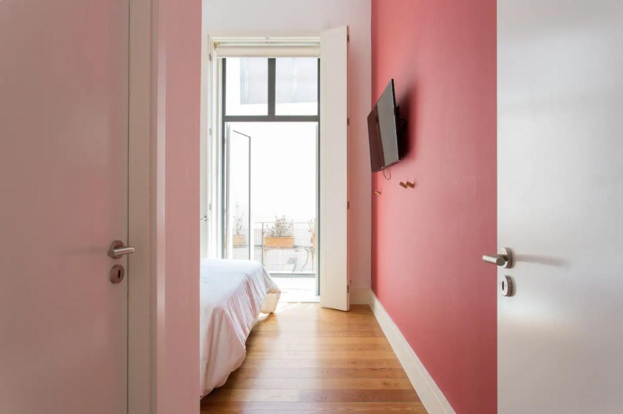 Appartement Beautiful 3-Story House In Chiado With A 40M² Private Terrace à Lisboa Extérieur photo