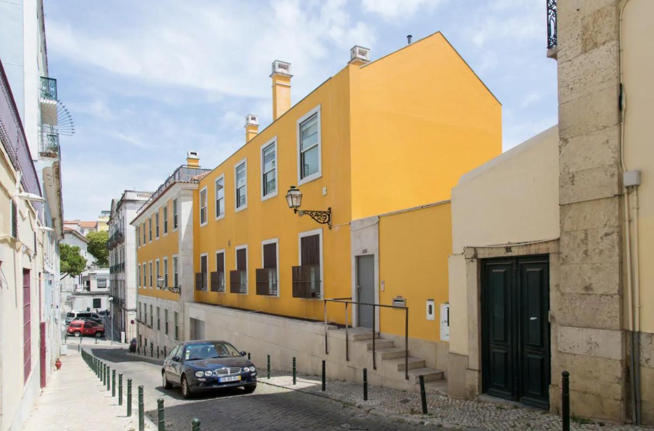 Appartement Beautiful 3-Story House In Chiado With A 40M² Private Terrace à Lisboa Extérieur photo