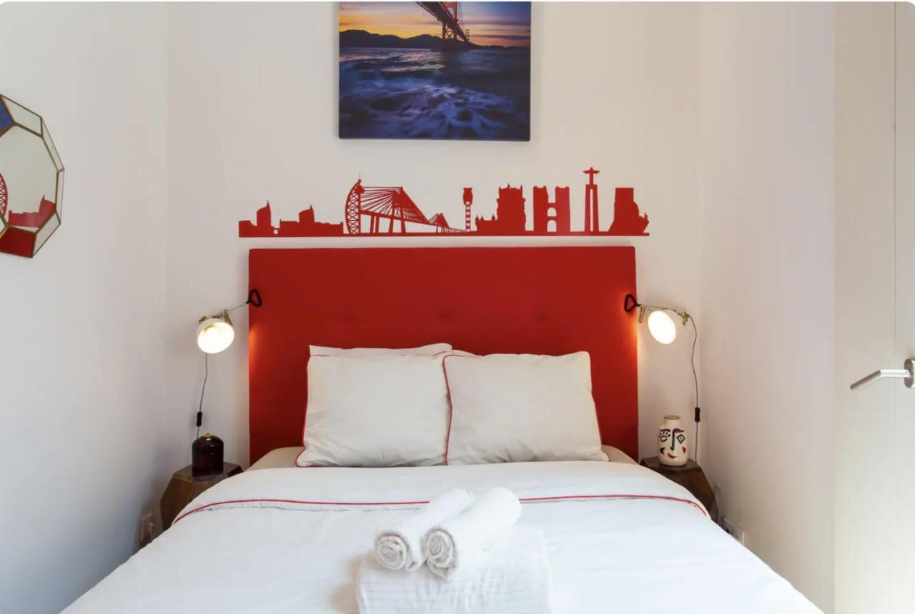 Appartement Beautiful 3-Story House In Chiado With A 40M² Private Terrace à Lisboa Extérieur photo