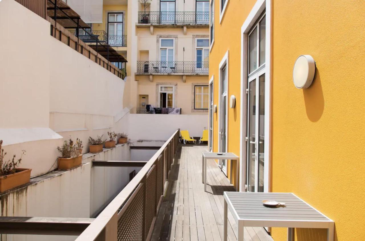 Appartement Beautiful 3-Story House In Chiado With A 40M² Private Terrace à Lisboa Extérieur photo