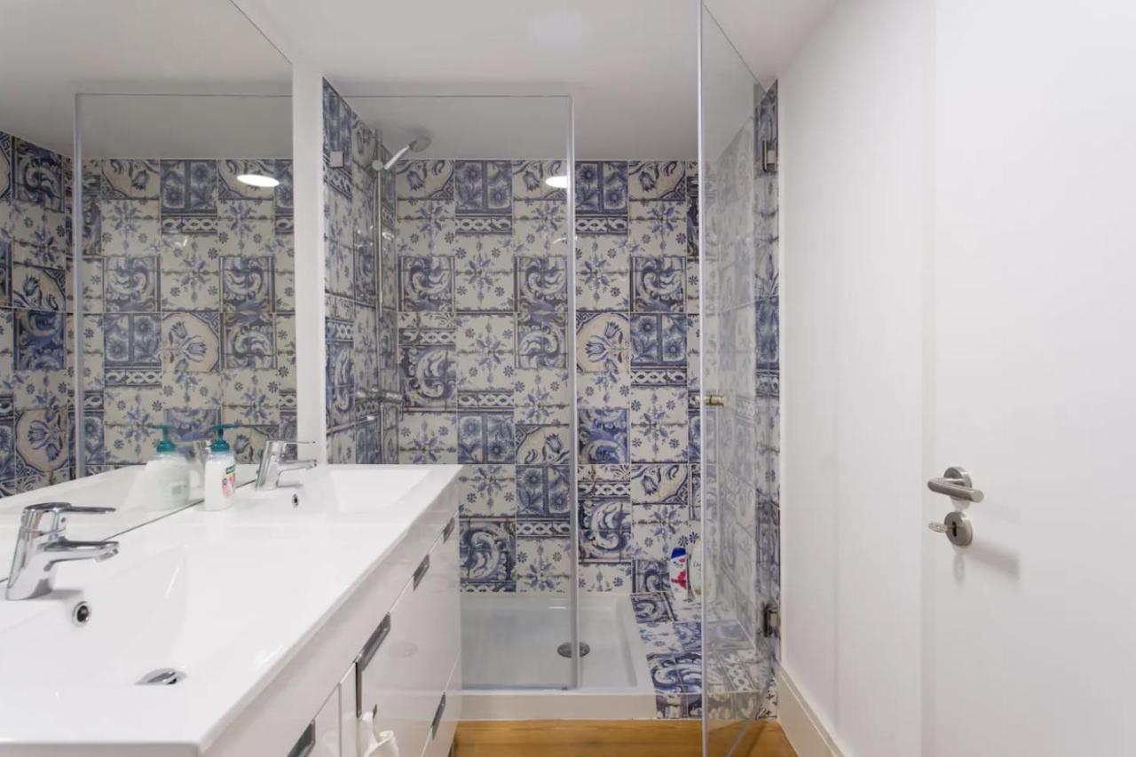 Appartement Beautiful 3-Story House In Chiado With A 40M² Private Terrace à Lisboa Extérieur photo